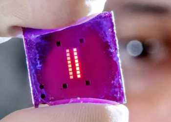 Composants optiques accordables à base de polymères
