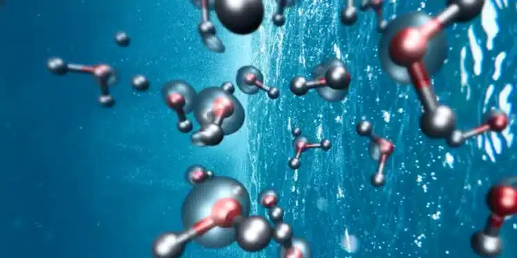 L'énigme de l'eau liquide élucidée