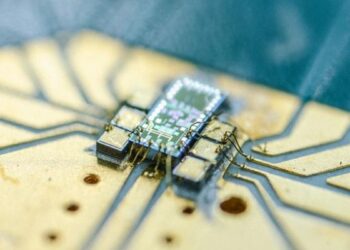 Un détecteur quantique plus petit qu'un cheveu