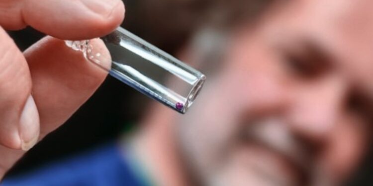 Comment des chercheurs créent des matériaux impossibles sur Terre