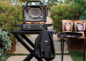 Barbecue électrique & Fumoir Ninja Woodfire | Le grill portable ultime