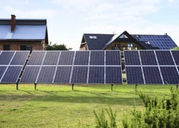 Transition énergétique : pourquoi 375 GW de solaire en 2023 ne suffisent pas ?
