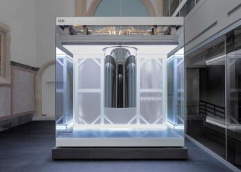 Le premier ordinateur quantique IBM au monde sur un campus universitaire