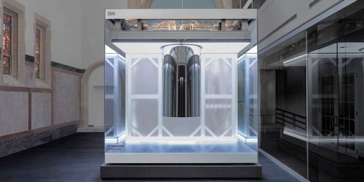 Le premier ordinateur quantique IBM au monde sur un campus universitaire