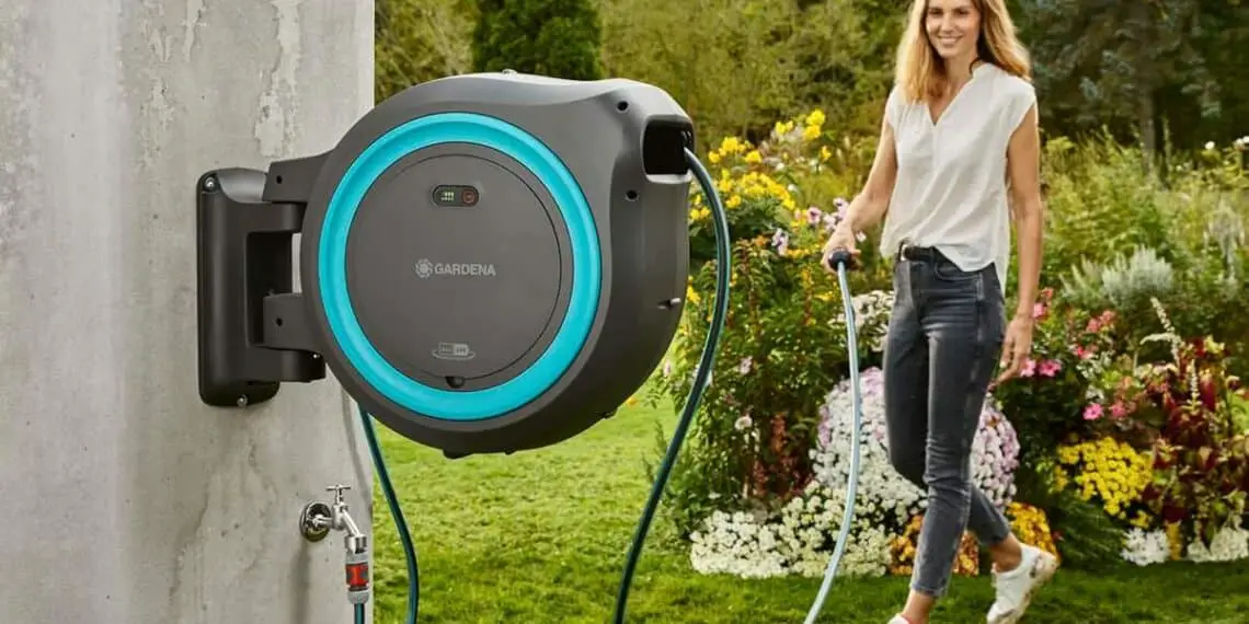 Dérouleur tuyau d'arrosage mural PowerRoll XL | GARDENA