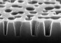 Surfaces antireflets : une transmittance supérieure à 99% enfin atteinte