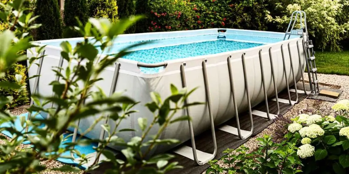 Piscine tubulaire rectangulaire Intex et Bestway | 2 marques sûres
