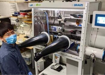 La microscopie ultrasonique lève le voile sur l'avenir du stockage d'énergie