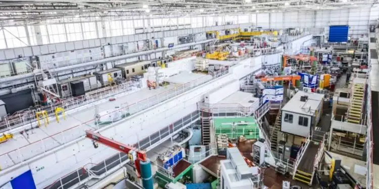 Le LHC : un anneau de 27 km bientôt surpassé par des muons ?