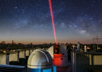 Des signaux laser captés depuis l'espace : une première mondiale