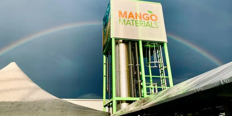 Mango Materials utilise le méthane pour créer des plastiques biodégradables