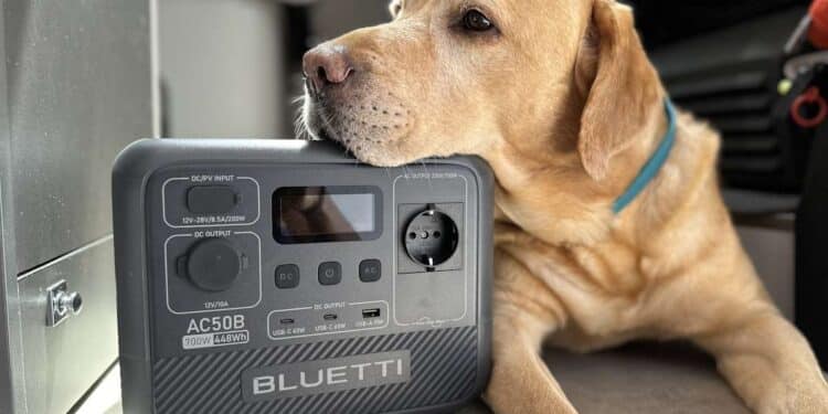BLUETTI lance une nouvelle centrale électrique portable AC50B juste à temps pour les vacances d'été en camping