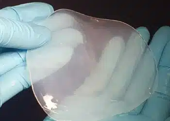 Des super-bactéries créées en laboratoire bouleversent l'industrie textile