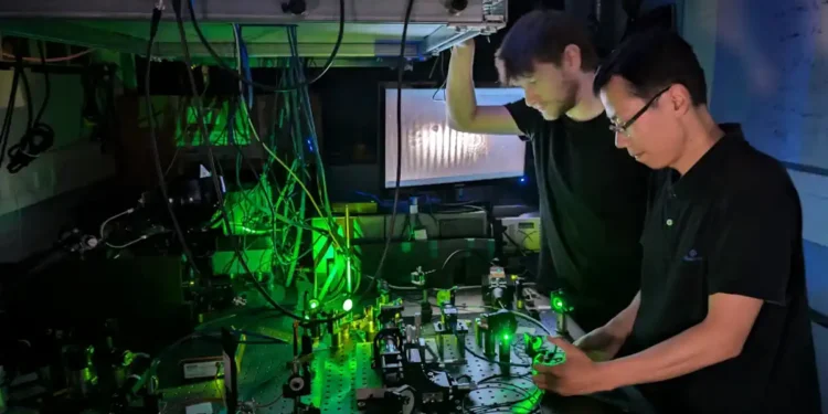 100 ans après sa prédiction, l'état quantique surgit dans les lasers