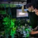 100 ans après sa prédiction, l'état quantique surgit dans les lasers