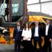 Le prince Carl Philip teste la nouvelle chargeuse électrique de Volvo CE