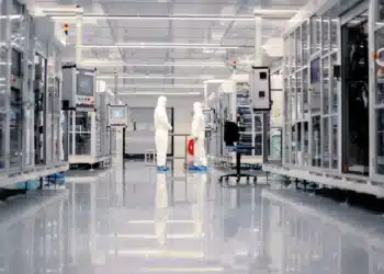 Le leader européen des batteries Northvolt supprime 1600 emplois et se recentre