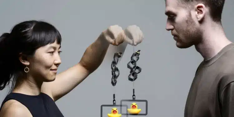 Des robots 2-en-1 : HEXELS passe de long et étroit à large et plat en un éclair