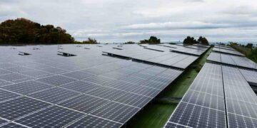L'effet photovoltaïque de volume : un pas de géant pour l'énergie propre