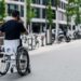 Suisse : une invention géniale transforme la conduite des fauteuils roulants