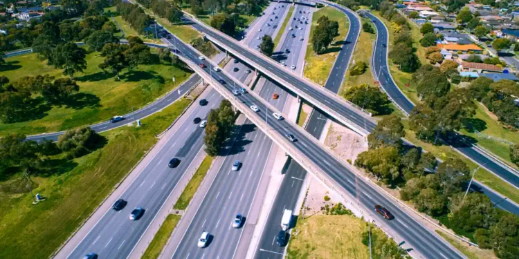 Les voitures électriques augmentent-elles considérablement la masse moyenne des voitures en circulation ? Pas en Australie