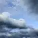 Les microplastiques favorisent la formation de nuages, avec des effets probables sur le temps et le climat