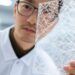 Une nouvelle méthode d'IA rend la conception des matériaux plus efficace