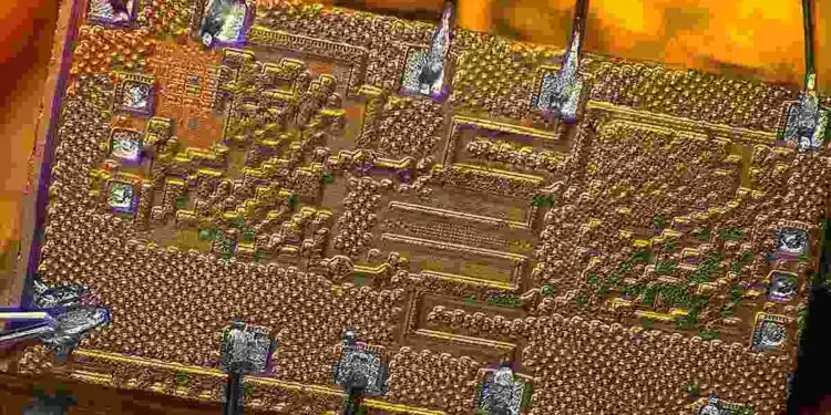 L'IA redessine l'architecture des semiconducteurs avec des motifs jamais imaginés