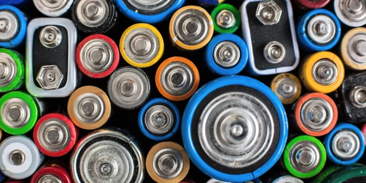 Pourquoi les piles sont-elles si nombreuses et si variées ?