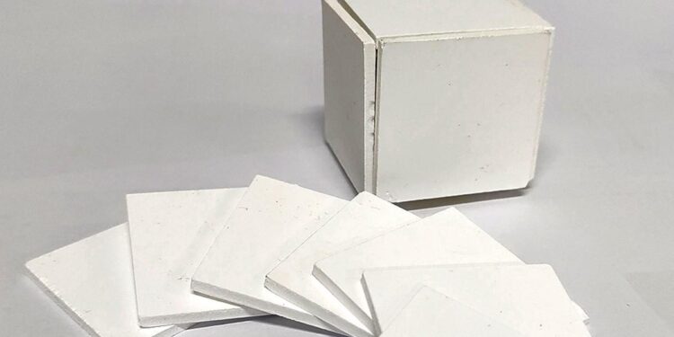 Un matériau réfléchissant 96 % de la lumière pour un rafraîchissement naturel efficace