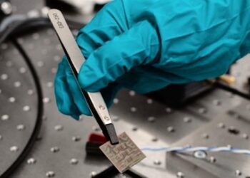 Salience Labs mise sur la lumière pour connecter les centres de données du futur