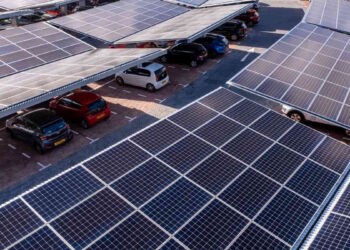 Les avantages des ombrières photovoltaïques pour vos parkings