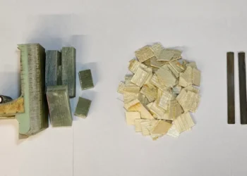 Des chercheurs recyclent les matériaux des pales d'éoliennes pour fabriquer des plastiques améliorés