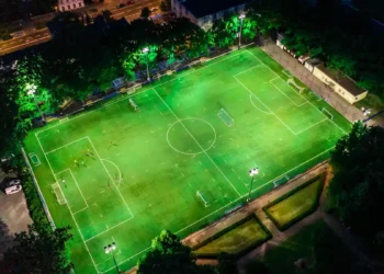 Comment limiter l'empreinte carbone des Coupes du monde de football ?