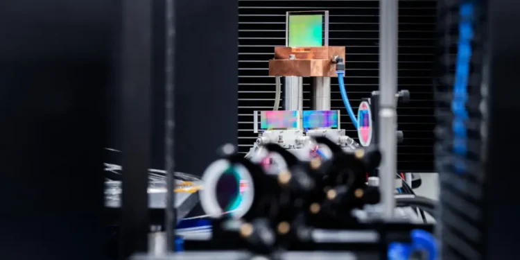 Une nouvelle génération de lasers à fibre de thulium atteint un record mondial de performance