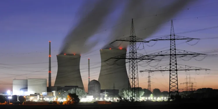 Fin de l'ARENH : comment l'électricité nucléaire française a basculé dans le marché