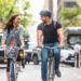 Vélo ou voiture électrique ? Comment nos choix de mobilité impacteront la santé publique