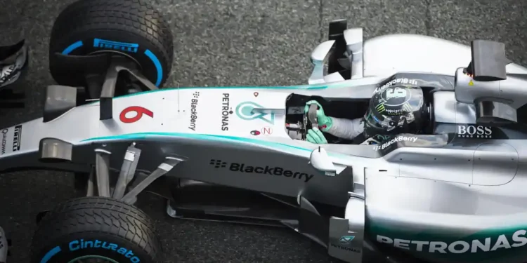 Quand les voitures de course sans pilote maîtriseront la complexité du moteur thermique