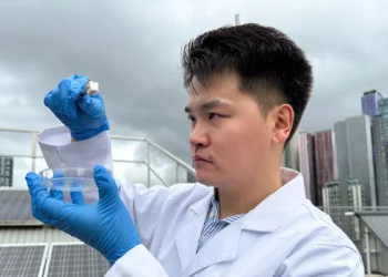 Un dispositif spongieux intelligent capture l'eau dans l'air