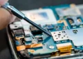 Les terres rares extraites des appareils électroniques mis au rebut pourraient améliorer la chaîne d'approvisionnement des États-Unis.