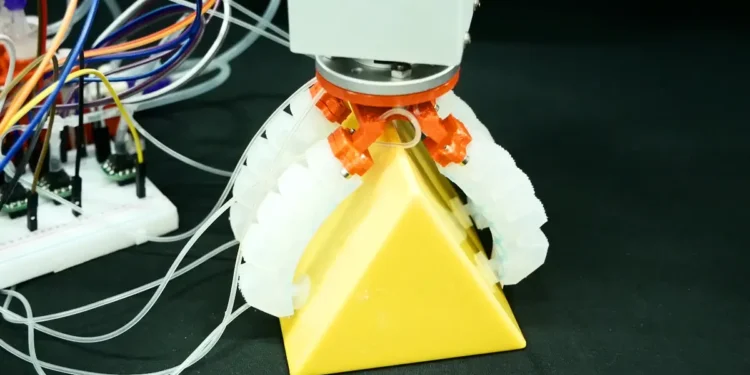 Le robot pieuvre s'adapte à son environnement