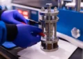 La découverte des chercheurs pourrait améliorer les performances des batteries à l'état solide