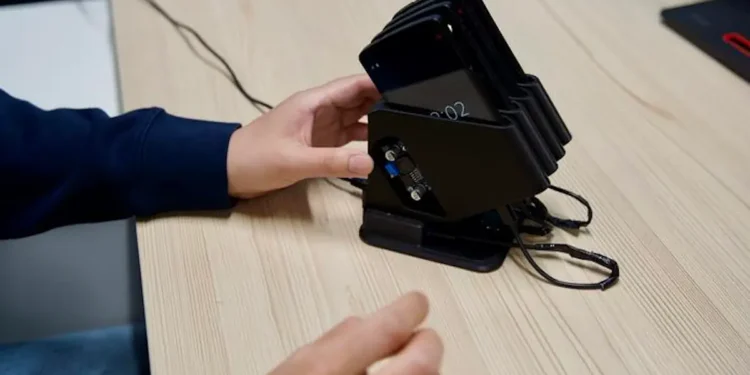 Les anciens smartphones peuvent avoir une nouvelle vie en tant que minuscules centres de données