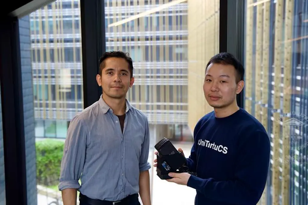 Huber Flores et Zhigang Yin