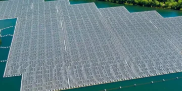 Seulement 2 % de l'énergie marémotrice et de l'énergie solaire en mer pourraient réduire les émissions de CO2