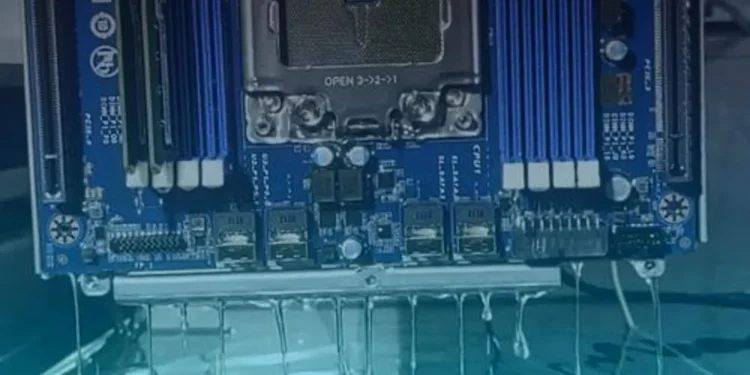 Les ordinateurs du futur seront-ils immergés dans un liquide ?