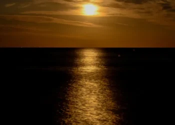 Pourquoi le soleil est-il si doué pour l'évaporation de l'eau ?