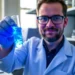 Un nouveau catalyseur pour transformer un sous-produit de biocarburant en ressource industrielle