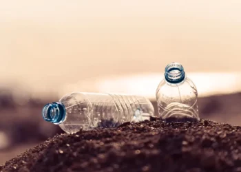 À quand des déchets plastiques biodégradables, à composter chez soi ?