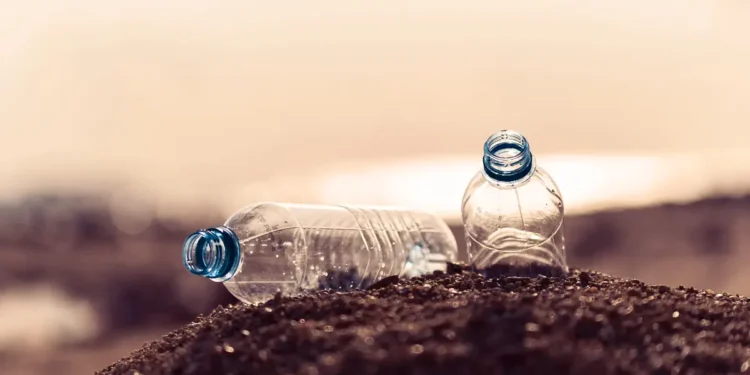 À quand des déchets plastiques biodégradables, à composter chez soi ?